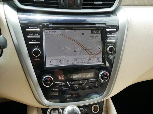 Certified 2023 Nissan Murano SL w/ SL Moonroof Package AWD/4WD image 18