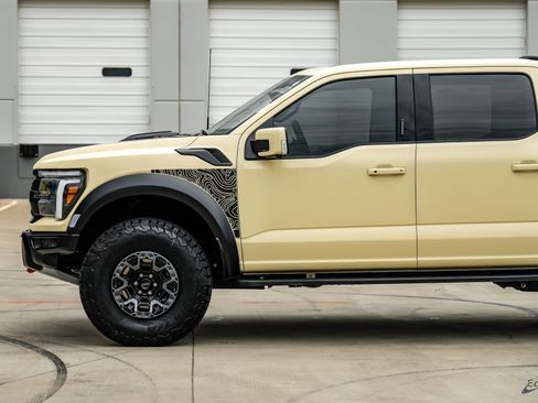 Used 2024 Ford F150 Raptor w/ Equipment Group 803A Raptor R AWD/4WD image 8