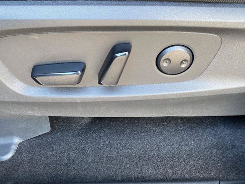 Certified 2025 Nissan Pathfinder SV AWD/4WD image 25
