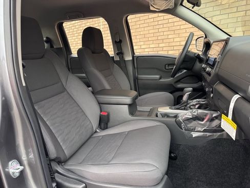 New 2026 Nissan Frontier S image 3