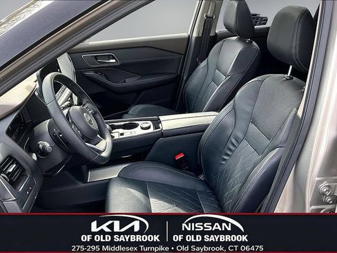 Used 2023 Nissan Rogue Platinum w/ Platinum Premium Package AWD/4WD image 21