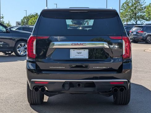 Used 2021 GMC Yukon Denali w/ Denali Premium Package AWD/4WD image 5