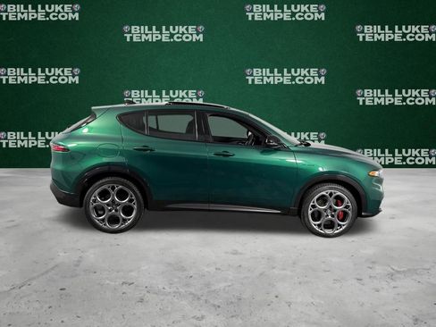 Used 2024 Alfa Romeo Tonale Veloce w/ Premium Interior Package AWD/4WD image 4