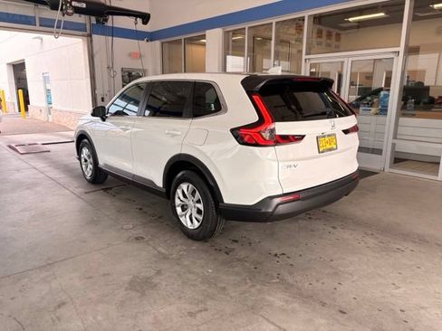 Used 2026 Honda CR-V LX image 3
