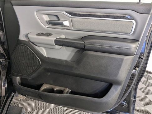 Used 2019 RAM 1500 Big Horn image 32