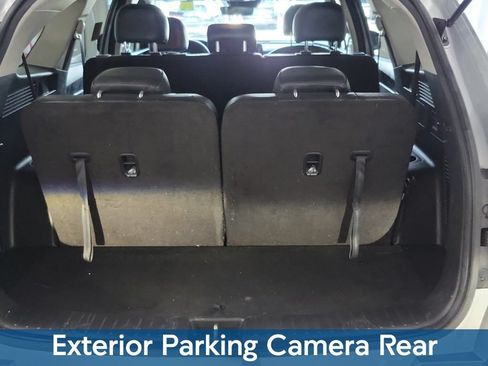 Used 2022 Kia Sorento S FWD image 3