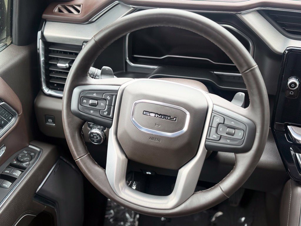 Used 2025 GMC Sierra 1500 Denali w/ Denali Reserve Package AWD/4WD image 11