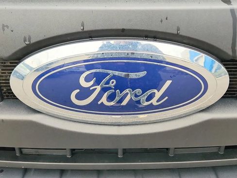 Used 2021 Ford F350 XL w/ Power Equipment Group image 5