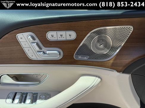 Used 2022 Mercedes-Benz GLS 450 4MATIC image 27