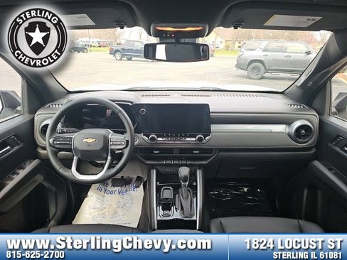 New 2025 Chevrolet Colorado LT w/ LT Convenience Package image 25