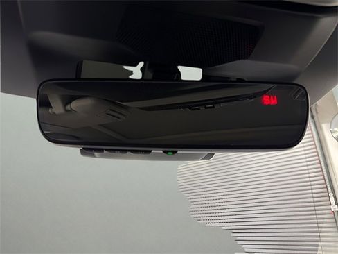 Certified 2025 Subaru Crosstrek 2.0i Premium image 24