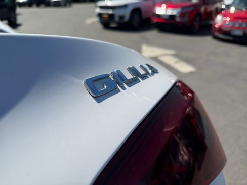 Used 2022 Alfa Romeo Giulia Ti AWD/4WD image 22