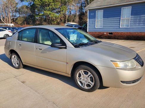 Used 2005 Saturn ION Level 2 w/ Power Pkg image 3