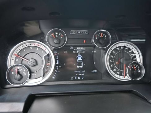Used 2013 RAM 2500 Laramie w/ Convenience Group AWD/4WD image 16