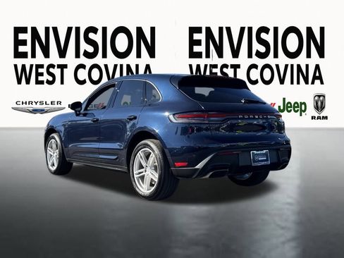 Used 2022 Porsche Macan w/ Premium Package Plus image 6