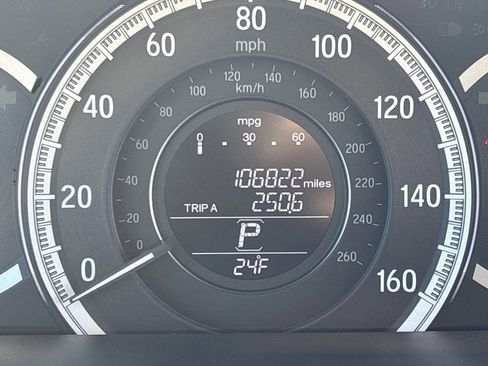 Used 2017 Honda Accord LX image 6