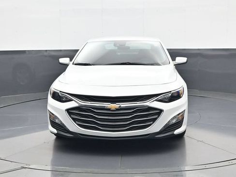 Certified 2024 Chevrolet Malibu LT FWD image 2