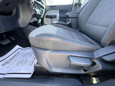 Used 2024 Ford Maverick XLT FWD image 12