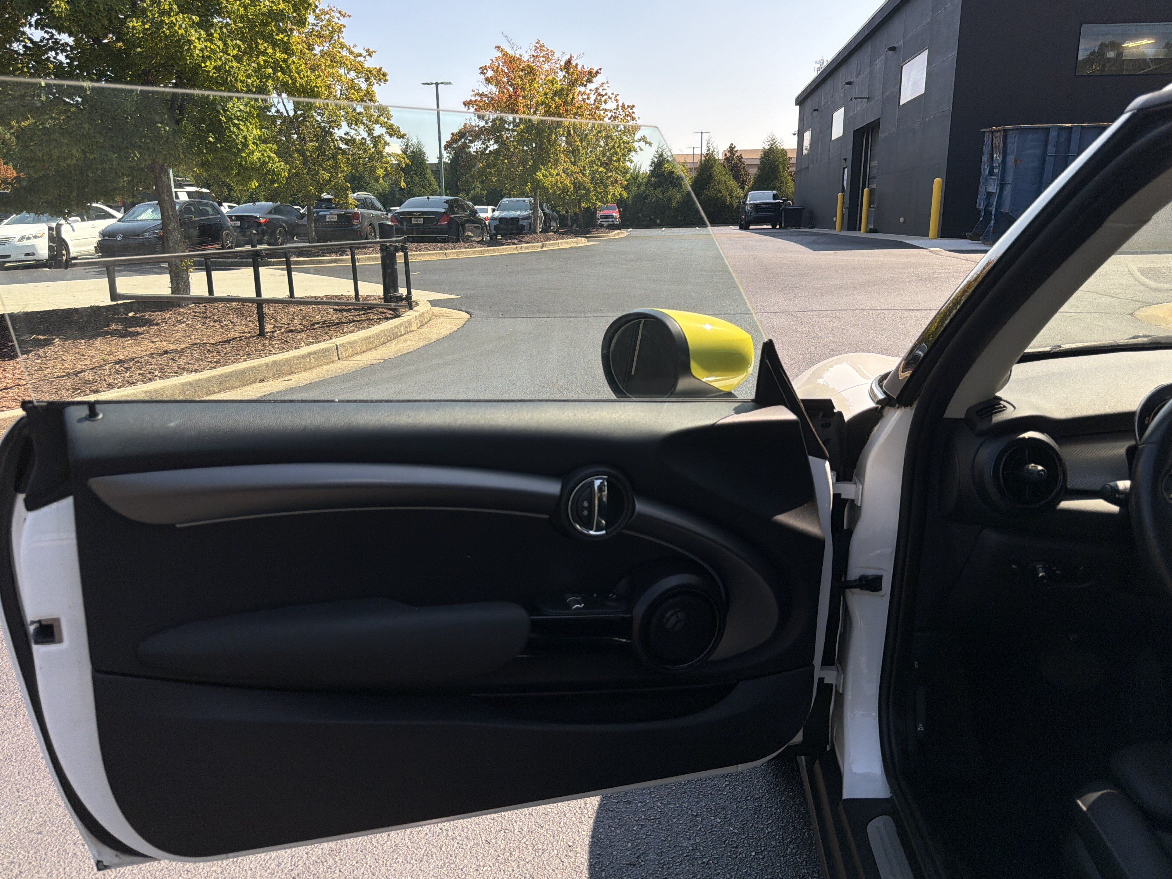 Used 2024 MINI Cooper SE FWD image 19