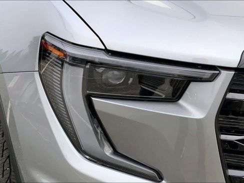 New 2026 GMC Acadia Elevation w/ Black Edition FWD image 13