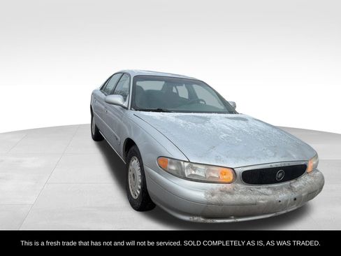 Used 2002 Buick Century Custom w/ Special Edition Pkg image 2