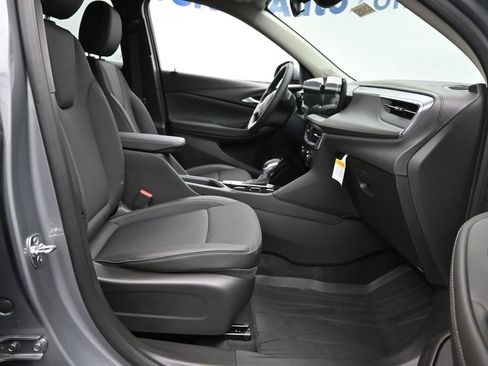 New 2026 Buick Encore GX Preferred w/ Comfort Package image 9