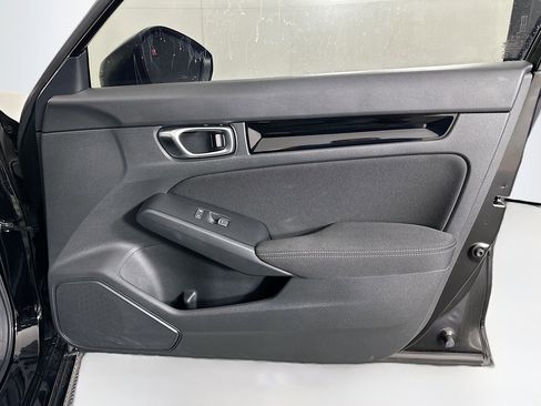 Used 2024 Honda Civic EX image 31