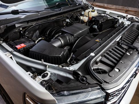 Used 2023 GMC Sierra 3500 Denali w/ Denali Ultimate Package image 41