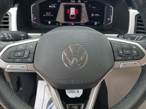Used 2023 Volkswagen Atlas SEL Premium AWD/4WD image 13