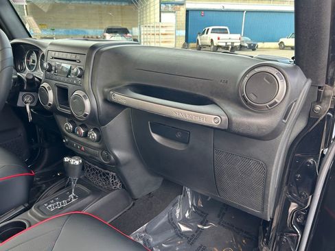 Used 2015 Jeep Wrangler Sport w/ Quick Order Package 24S image 26