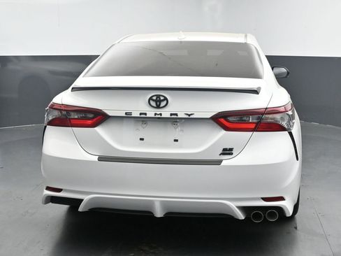 Used 2024 Toyota Camry SE w/ Blackout Package (TMS) image 8