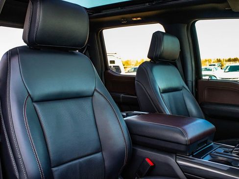 Used 2022 Ford F150 Lariat w/ Equipment Group 502A High image 37