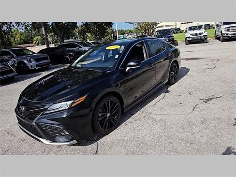 Used 2023 Toyota Camry XSE image 31