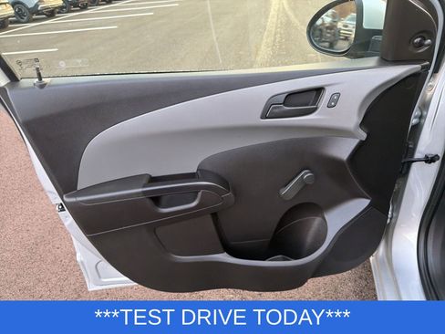 Used 2020 Chevrolet Sonic LS image 10