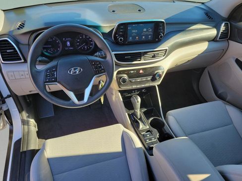 Used 2019 Hyundai Tucson SE image 17