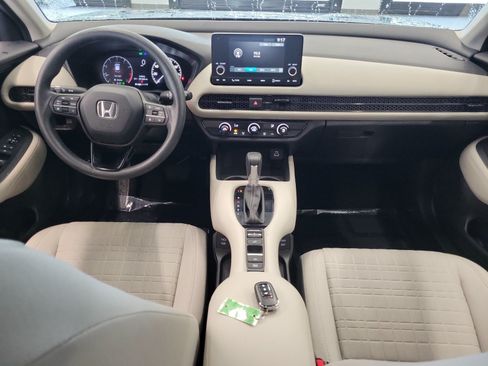 Used 2025 Honda HR-V LX image 28