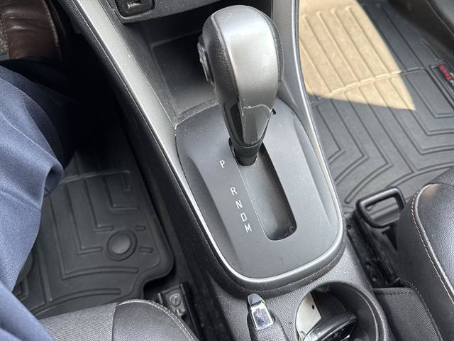Used 2018 Chevrolet Trax LT w/ LT Convenience Package FWD image 23