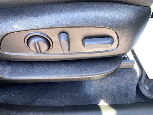 Used 2023 Chevrolet Traverse Premier w/ Redline Edition image 29