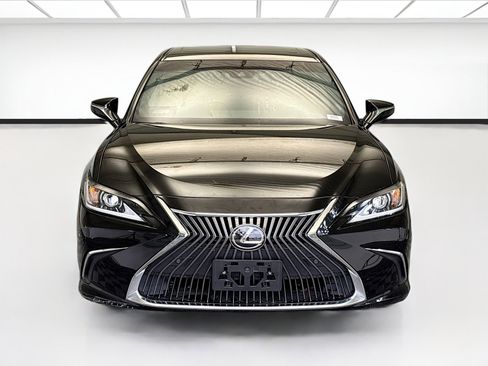 Used 2020 Lexus ES 350 w/ Premium Package image 2