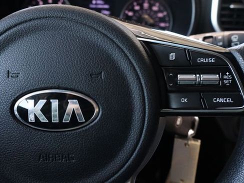 Certified 2022 Kia Sportage LX image 25