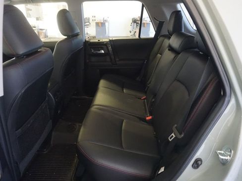 Used 2023 Toyota 4Runner TRD Off-Road Premium w/ Moonroof Package AWD/4WD image 21