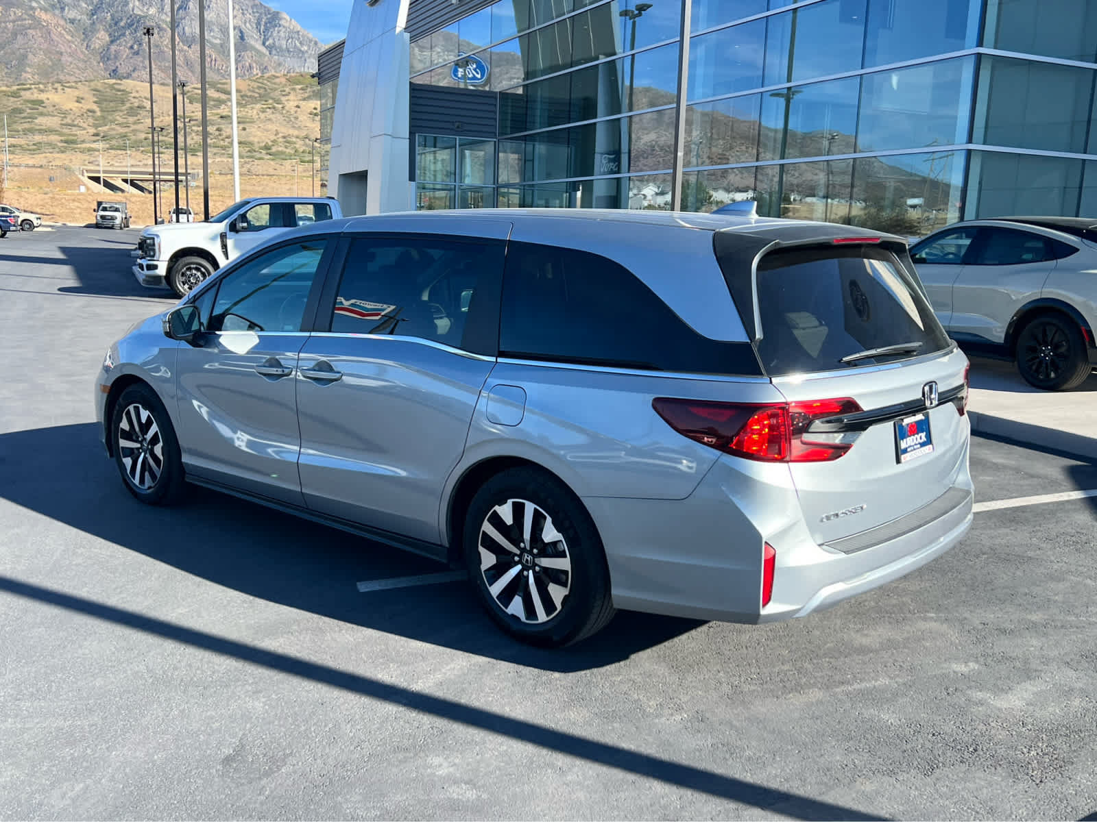 Used 2025 Honda Odyssey EX-L image 12