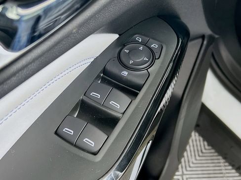 New 2026 Chevrolet Trax LT w/ Driver Confidence Package image 31