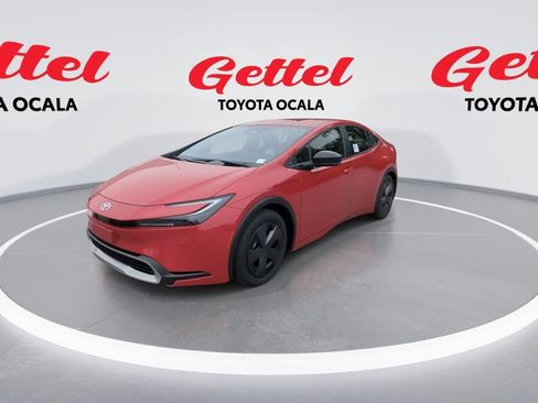 New 2026 Toyota Prius Plug-In Hybrid image 4