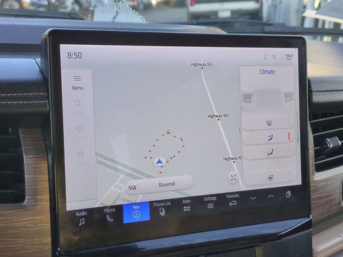 Used 2024 Ford Expedition Limited image 22