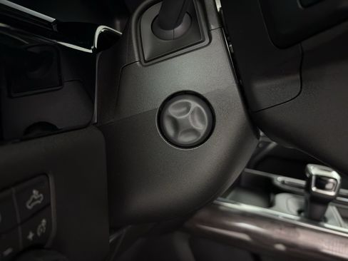 New 2026 Chevrolet Silverado 1500 LTZ image 7