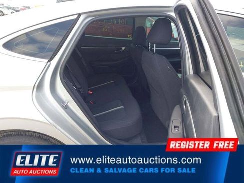 Used 2025 Hyundai Sonata SE image 16