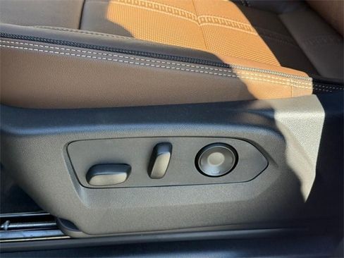 New 2026 Chevrolet Tahoe High Country image 12