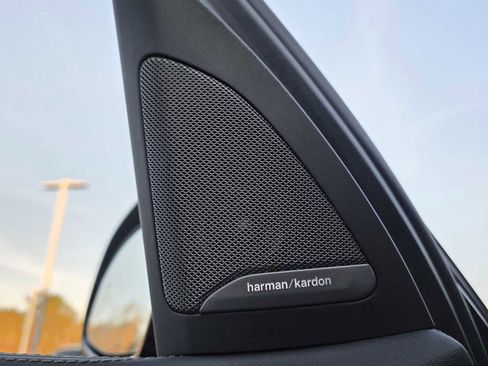 Used 2026 BMW X5 M60i image 20