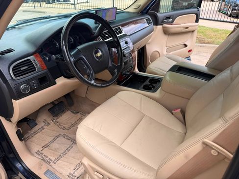 Used 2007 Chevrolet Avalanche LT w/ LT Preferred Equipment Group RWD image 15